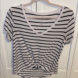 Black and white stripped t shirt